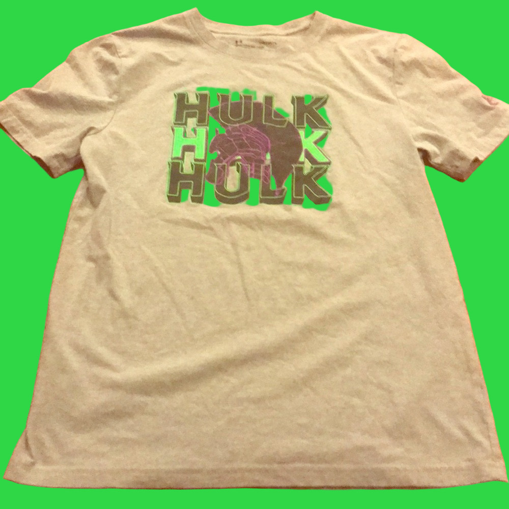 UNDER Armour L Hulk shirt